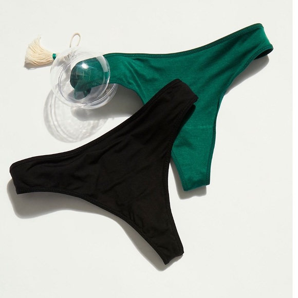Free People Other - Free w/ purchase 🎁 Free People Thong Bundle Ornament